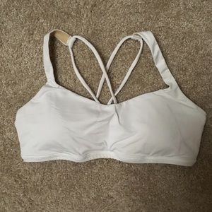 Lululemon Free to Be Bra Size 8 White